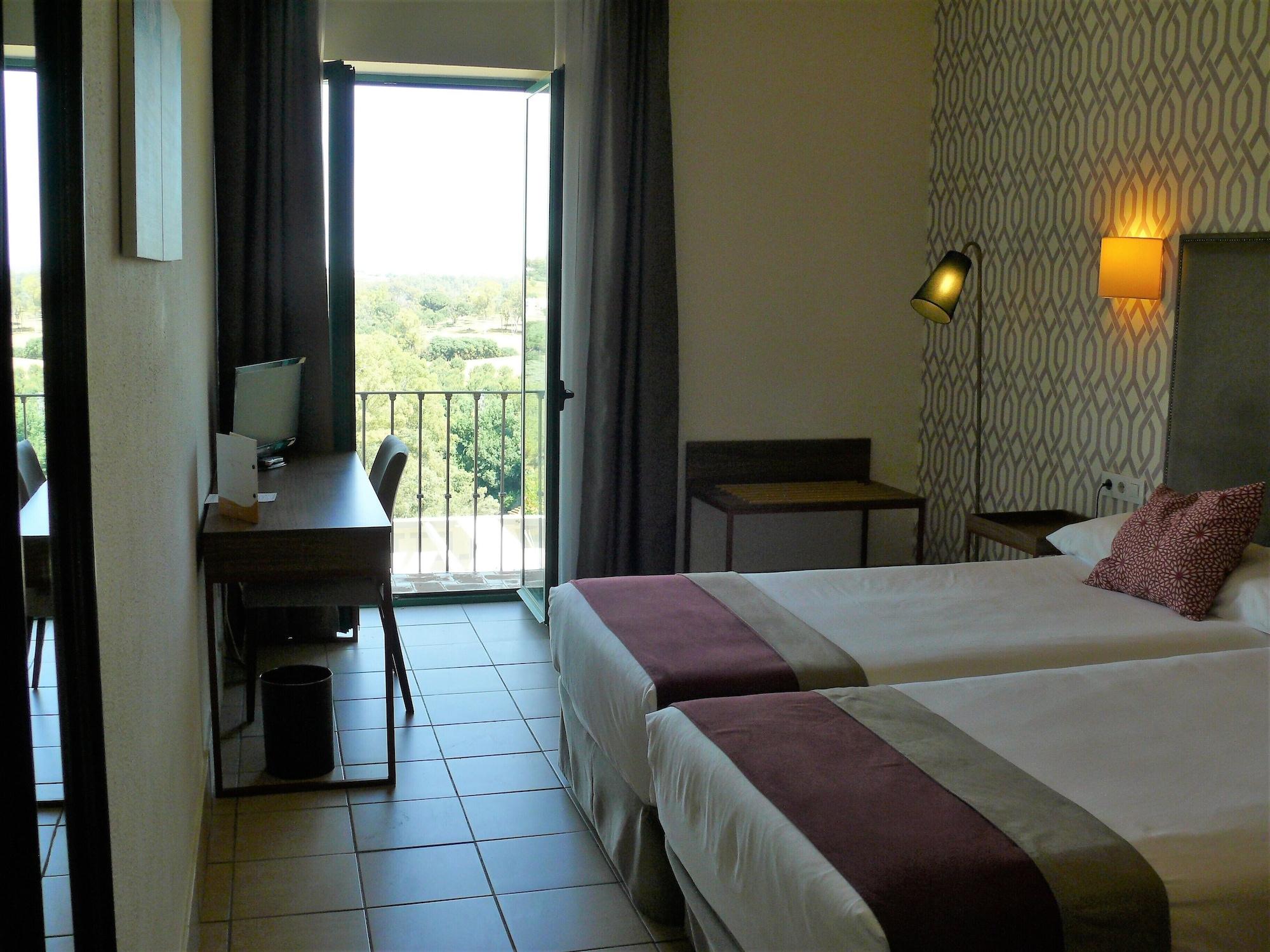 Hotel Oromana อัลกาลา เด กัวไดรา ภายนอก รูปภาพ