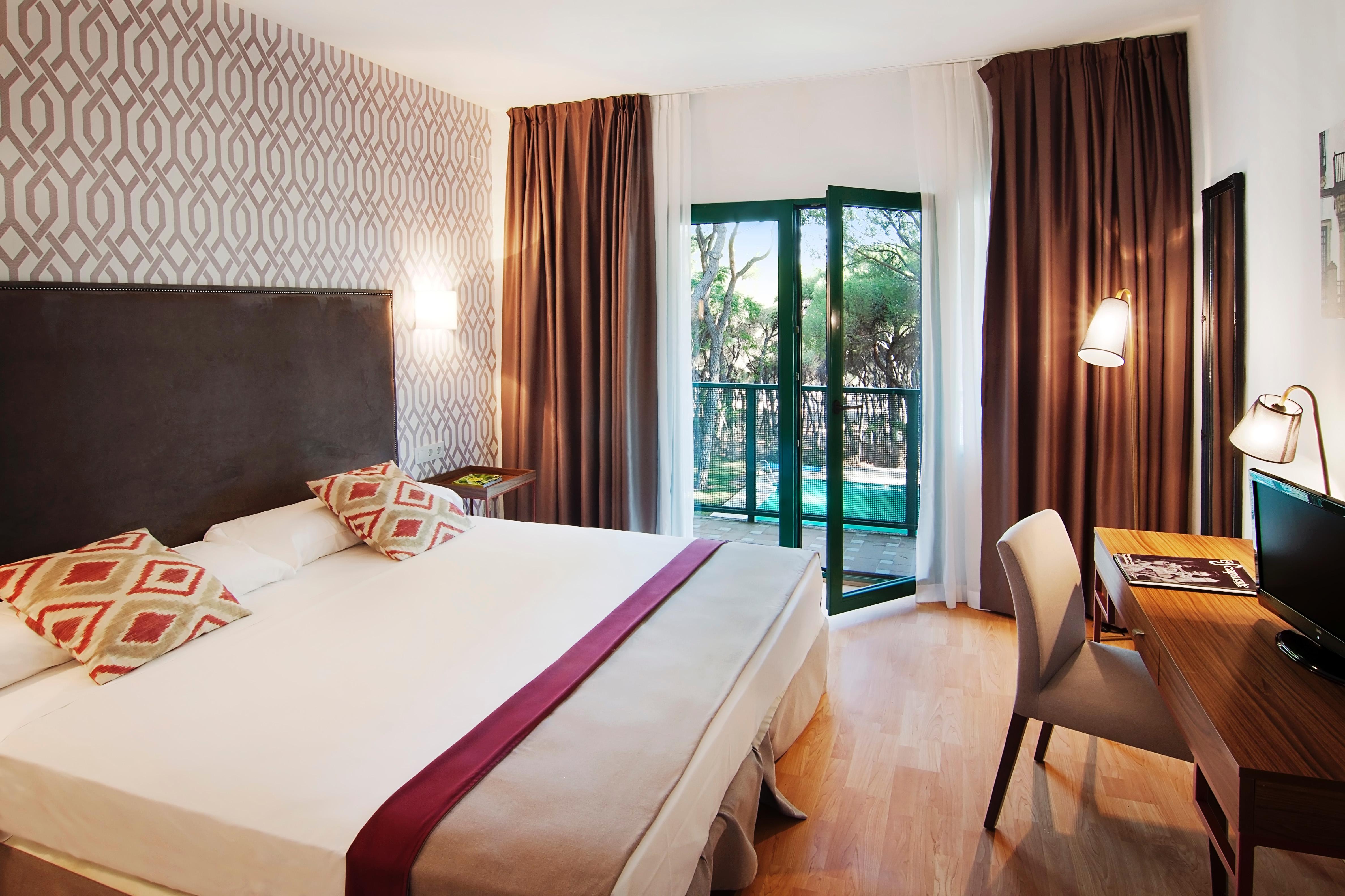 Hotel Oromana อัลกาลา เด กัวไดรา ภายนอก รูปภาพ
